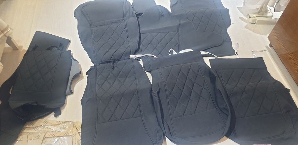 Продам чехлы автомобильные от CAPTIVA