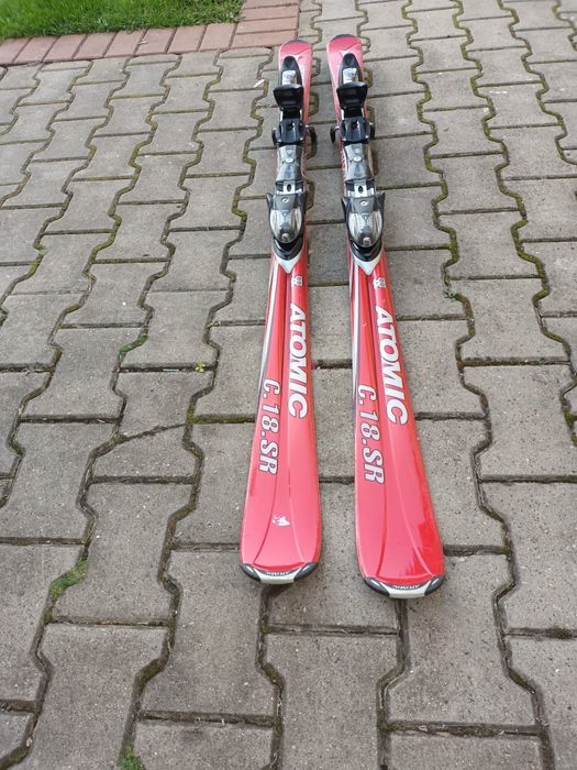 De vânzare Schiuri Atomic