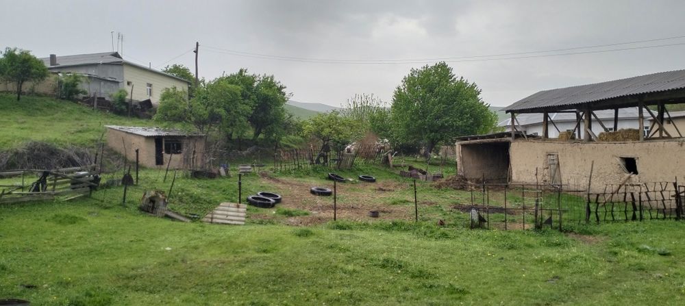 Uy sotiladi Krasnigoʻrskga yaqin joyda