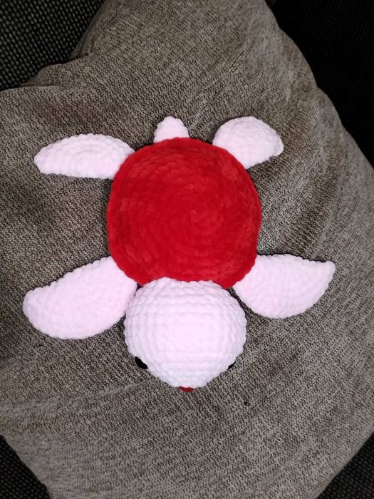 Плетени играчки с пухена прежда