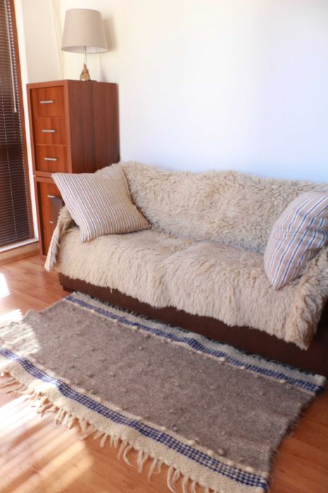 Ръчно изработена вълнена пътека (150х80 см)