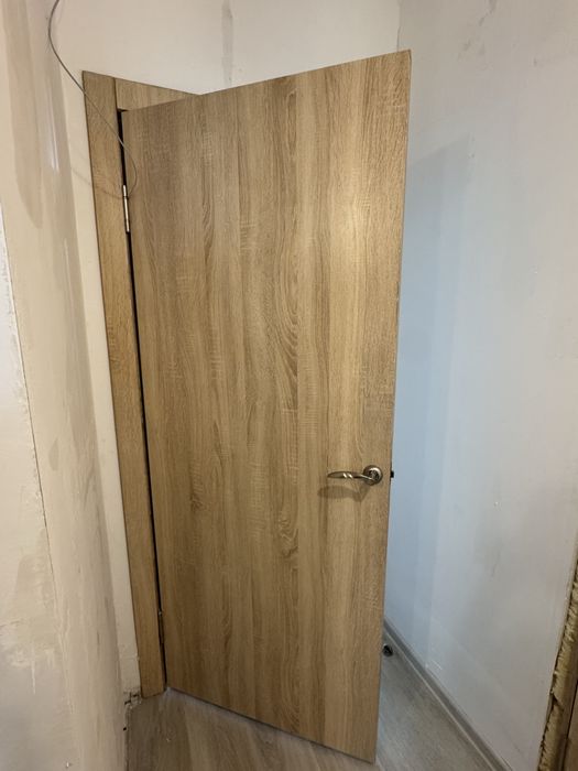 Продам межкомнатные двери