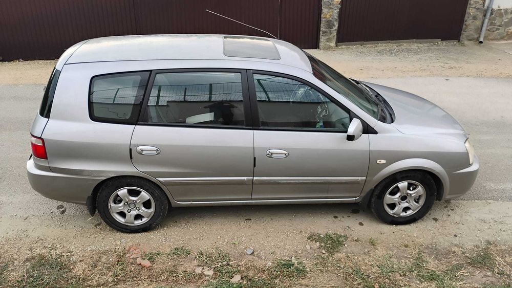 Kia Carens de vânzare