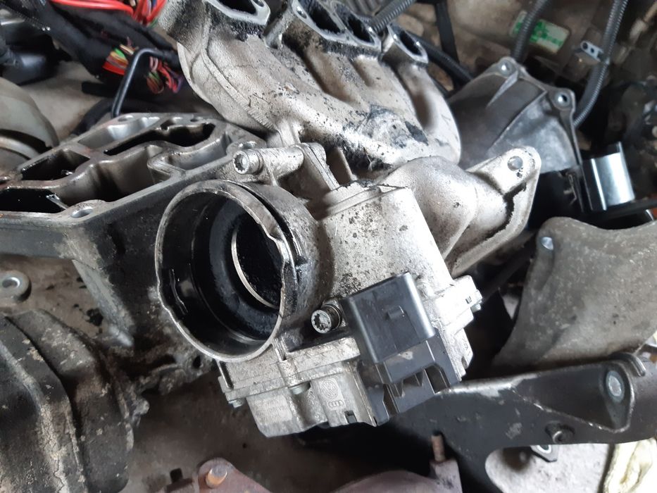 Clapeta accelerație audi a4 b7 1.9 Tdi 115 cp cod motor BRB