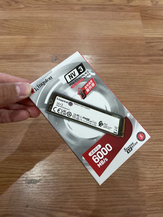 SSD  Samsung  Kingston Новые