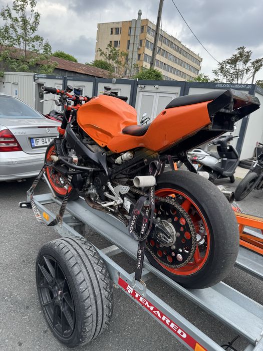 Honda f4i pentru stunt si simulator wheelie