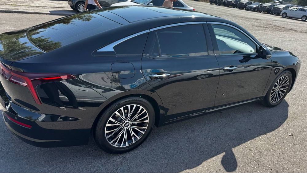 Bestune B70 nasiya savdoga 20 % yiliga