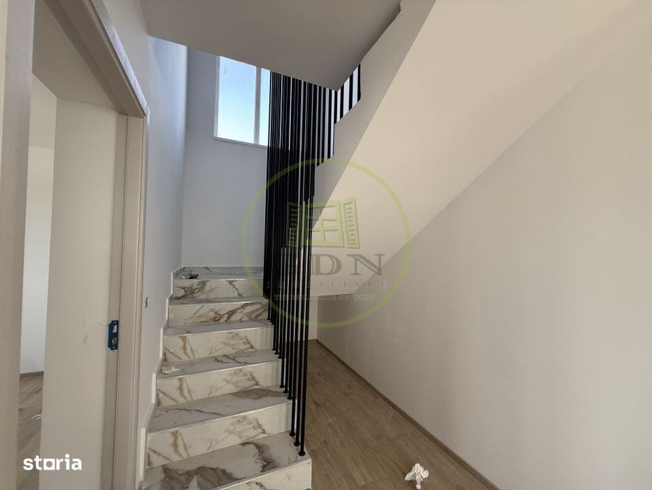 Casa P+1, 341 MP teren, 120 MP utili, comuna Malu Mare, zona Selgros