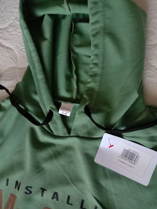 Свитшот, кофта легкая