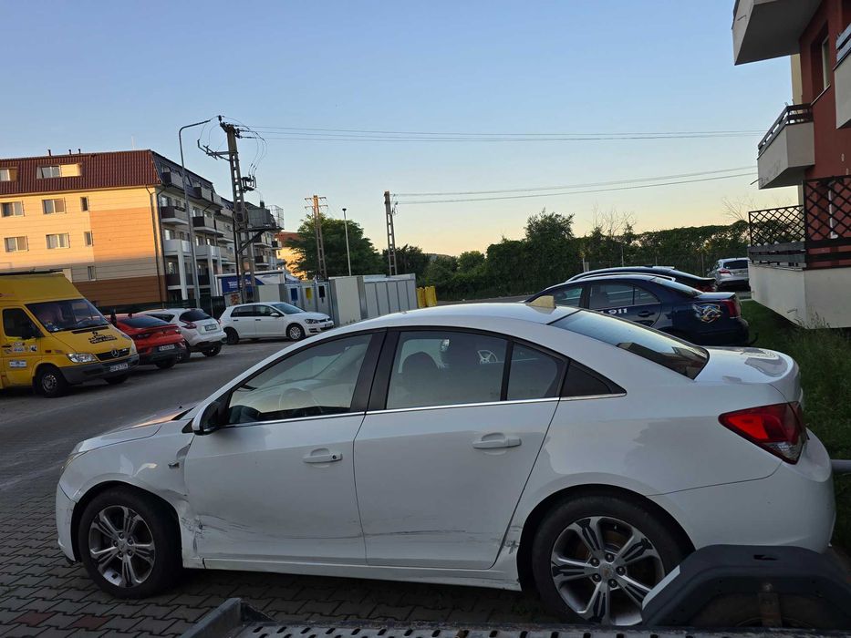 CHEVROLET Cruze 2012 — imagine 3