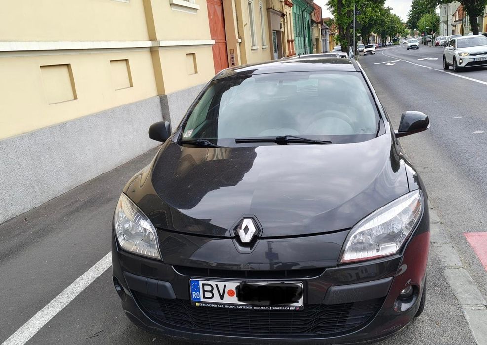 Renault Megane III 2011, (1.6 16v) Benzina
