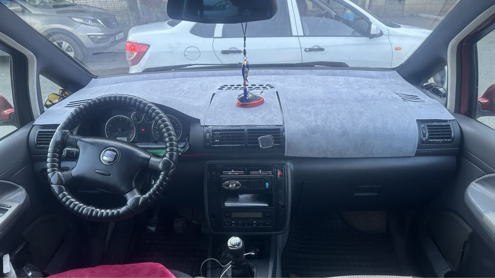 Продажа Сеат Альхамбра