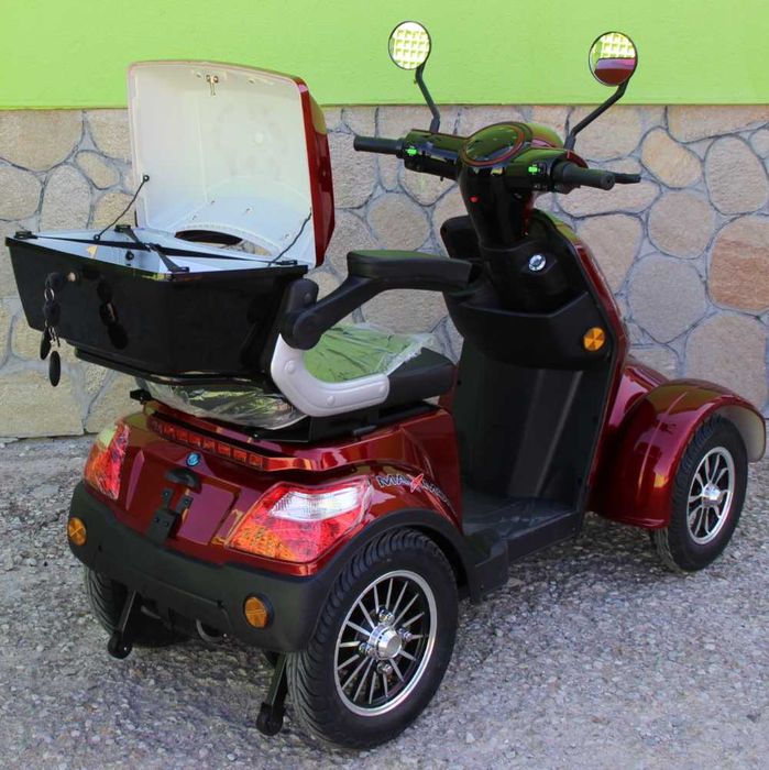 Електрическа Четириколка Max Motors FM4 1500W RED