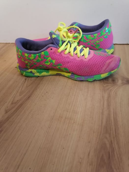 Маратонки asics gel noosa fast