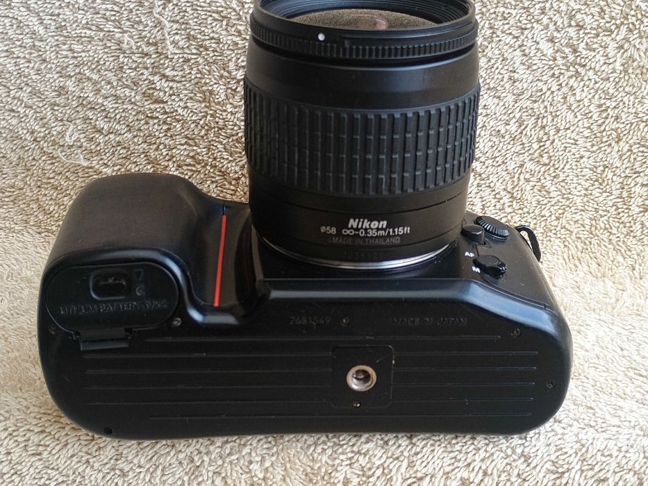 Aparat foto Nikon F 70
