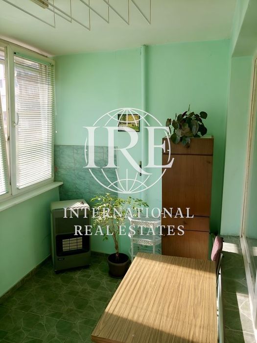 Продава се Тристаен апартамент в Варна, Автогара - 80 кв.м за 1180 €/кв.м - Снимка #6