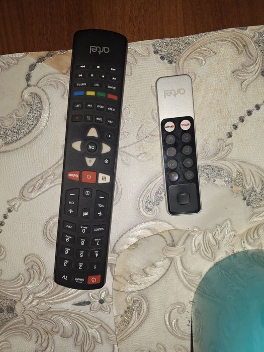 Телевизор Артел 75 см