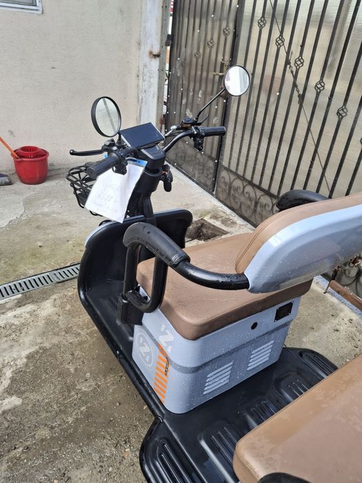 Triciclu Electric 0 Km.