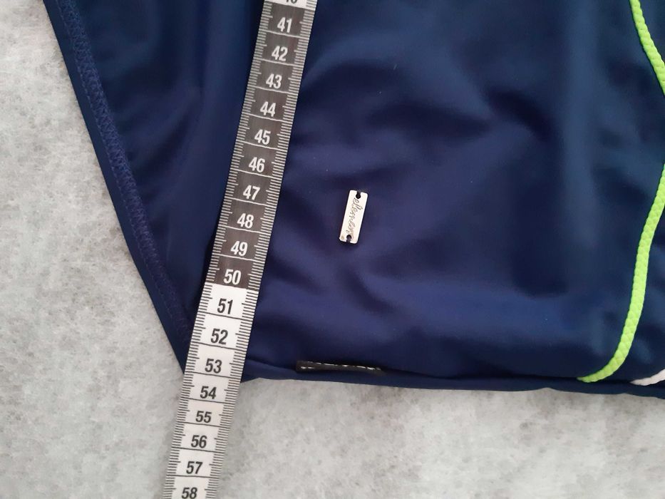 2ХЛ цял нов бански