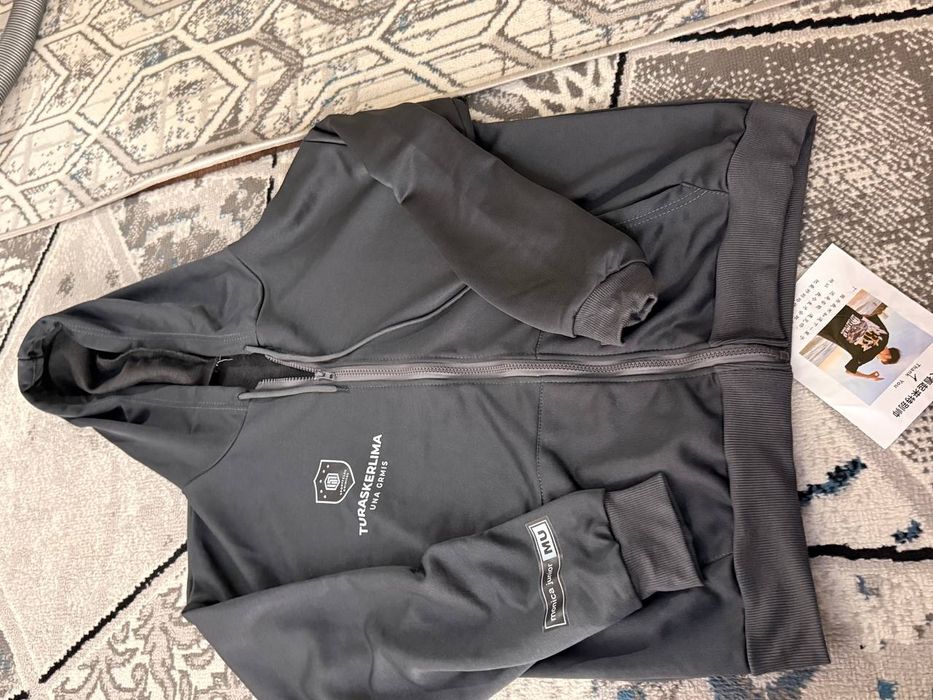 Кофта для девушек