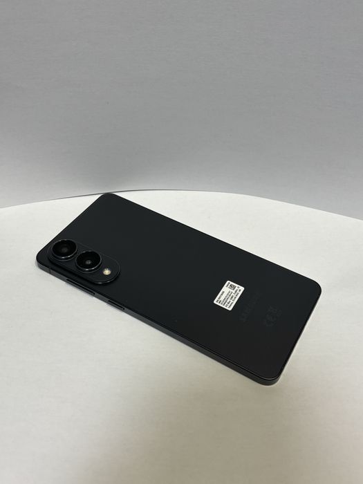 MDM vinde: Samsung S25 Edge 256GB Titanium Jetblack.