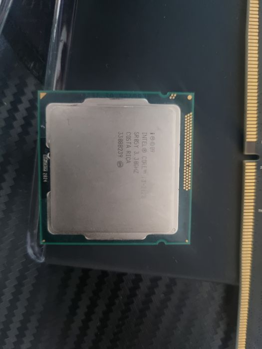 Процессор intel  i3 3.3ghz