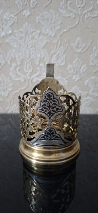 Продам серебряный подстаканник
