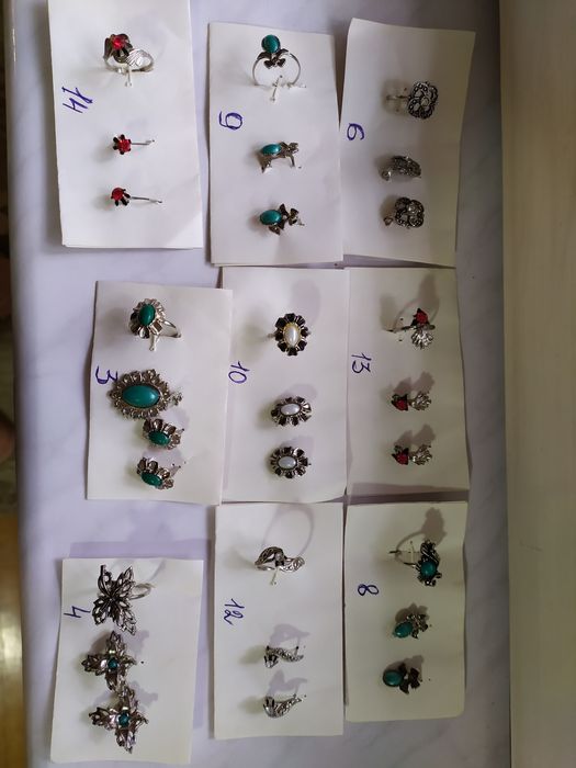 Продаю бижутерию