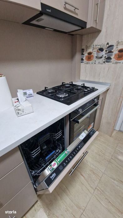 Apartament de 2 camere cu balcon, ideal pentru studenți