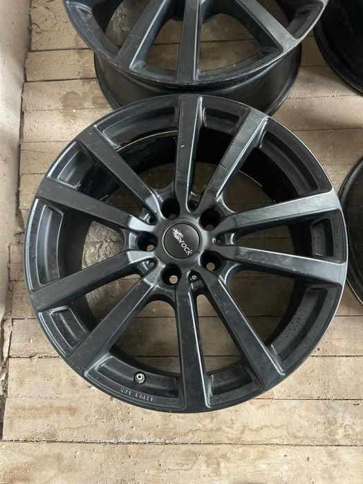 Джанти Brock от BMW R19