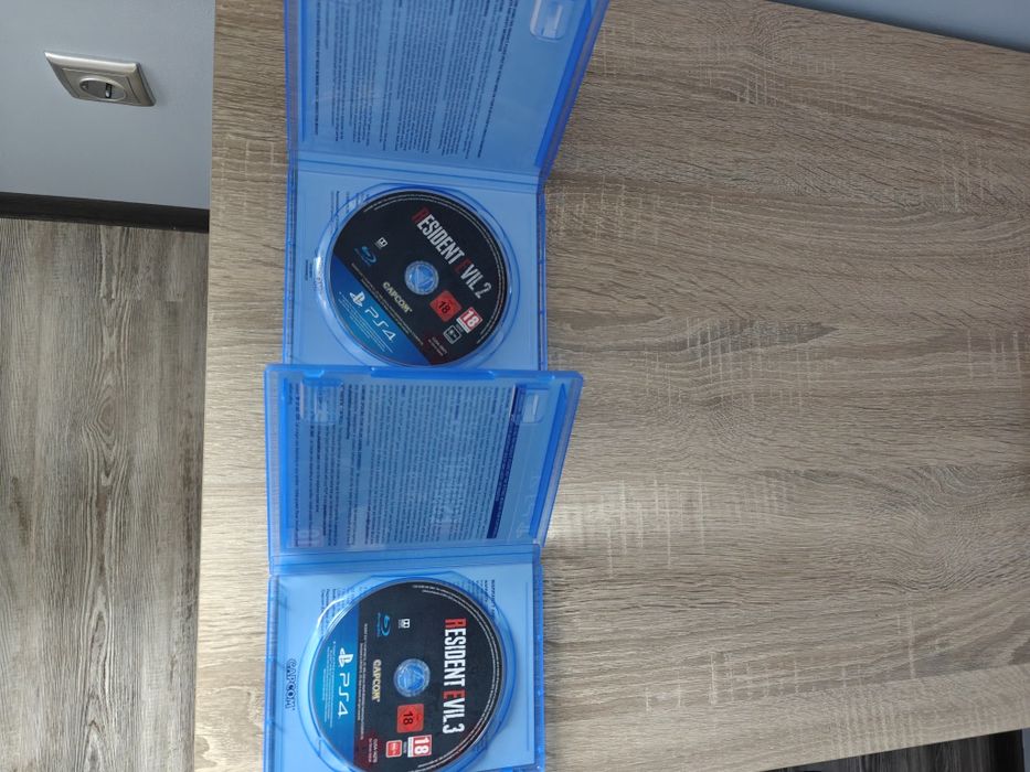 Продавам Resident evil 2 и 3 Remake за PS4!!