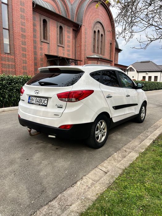 Hyundai ix35 2.0 CRDi 136 CP 4wd