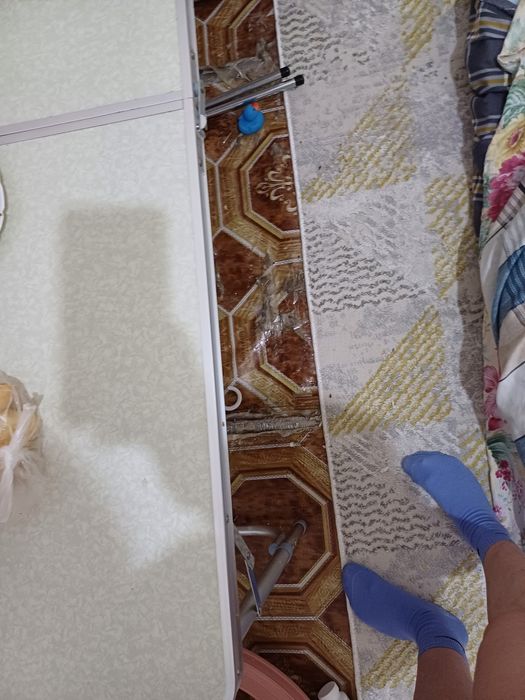 Стол и стуля продам