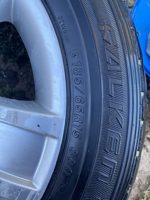 Продам Оригинальные титанки от шкода R15