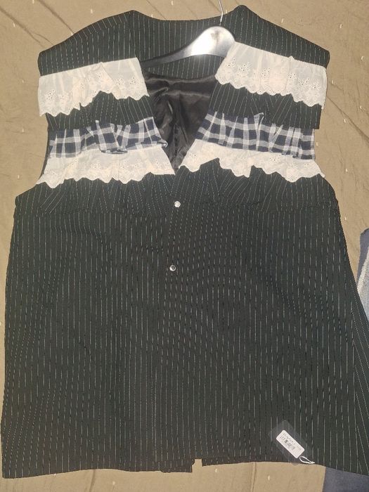 Vesta -sacou tip 2025