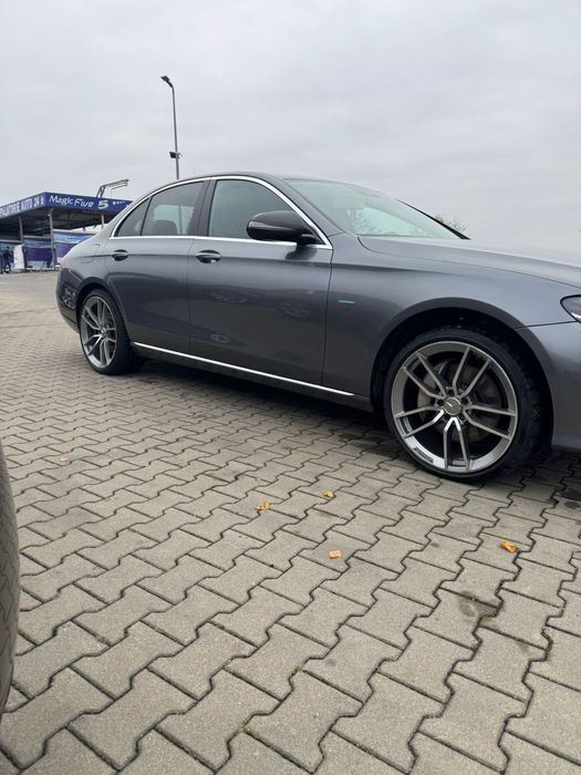 Vand Urgent Mercedes Benz E350E! Benzina+ Plug  In Hybrid! 17.500 euro