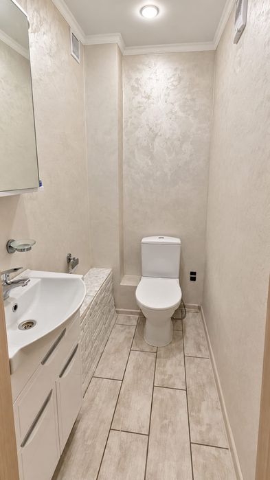 Продам 2к новостройку 57 кв.