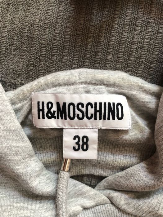Top h&m moschino