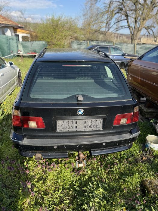 BMW E39 523i НА ЧАСТИ