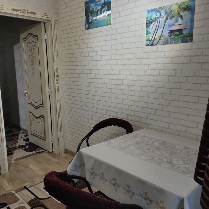 Узимга тегишли 1- хоналик Гиштли уйимни сотаман.