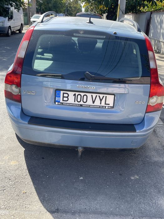 VOLVO V50 2004 — imagine 2