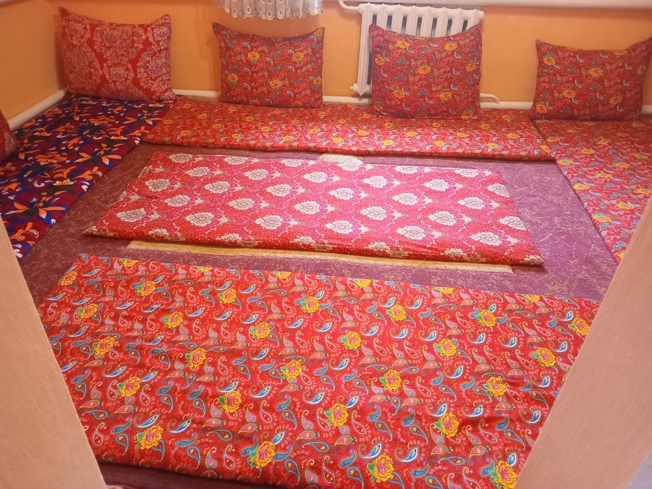 Продам корпешки большие  подушки