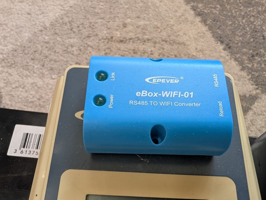 Kit sistem solar pentru rulote si nu numai