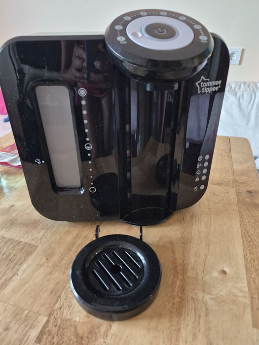 Tommee Tippee Perfect Prep машина за правене на мляко