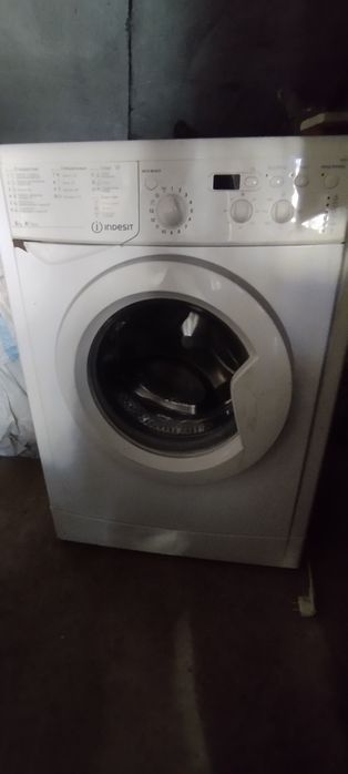 Продам стиральную машину