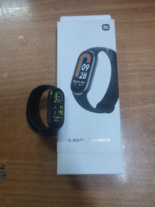 Продам Смарт- браслет Xiaomi Smart Band 8