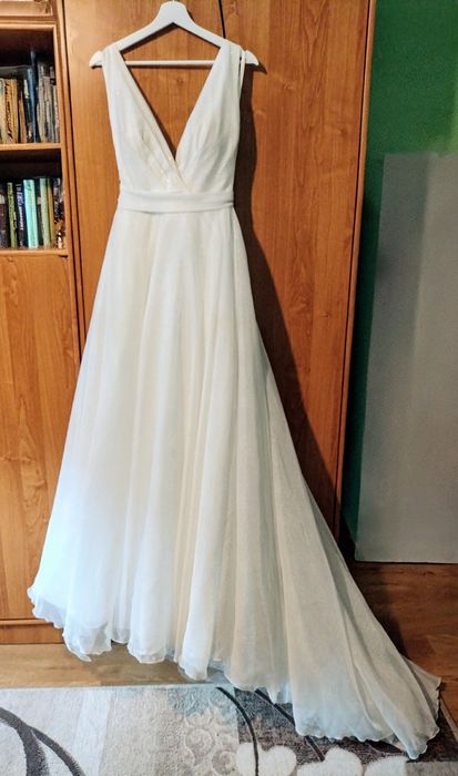 Rochie de mireasa - salonul "Be my bride"