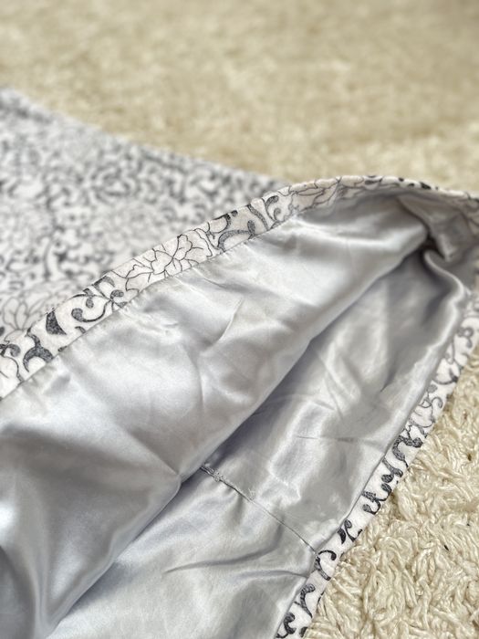 Платье нарядное, вечерний наряд.