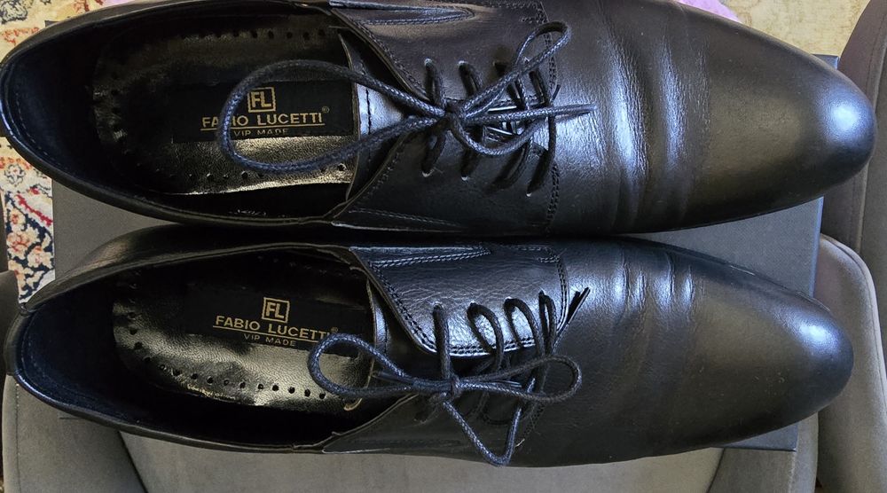 Продам мужские туфли