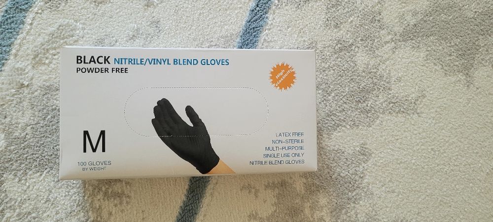 Черный перчатка размер  М